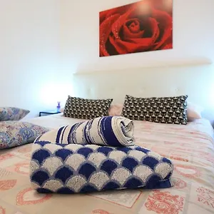 Home&sharm Reitani Katánie